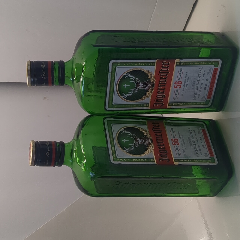 Yeager bottle lights